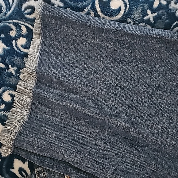 Petite jeans size 6 - Picture 6 of 8